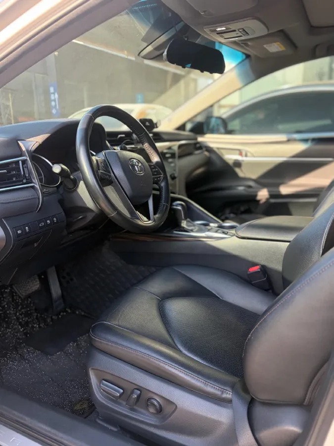 2018 Toyota Camry 2.5L 209HP L4 8AT,autocango,china used car exporter,china ev exporter,chinese used car exporter,chinese used ev exporter