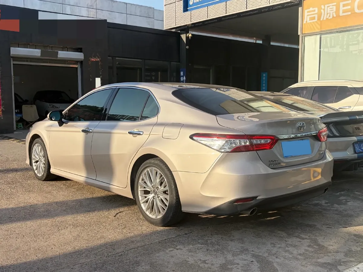 2018 Toyota Camry 2.5L 209HP L4 8AT,autocango,china used car exporter,china ev exporter,chinese used car exporter,chinese used ev exporter
