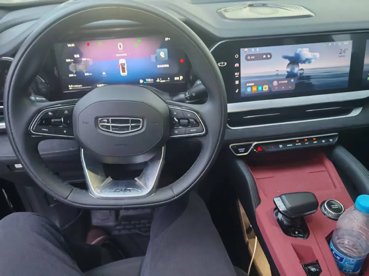 2024 Geely Monjaro 2.0T 238HP L4 8AT,autocango,china used car exporter,china ev exporter,chinese used car exporter,chinese used ev exporter