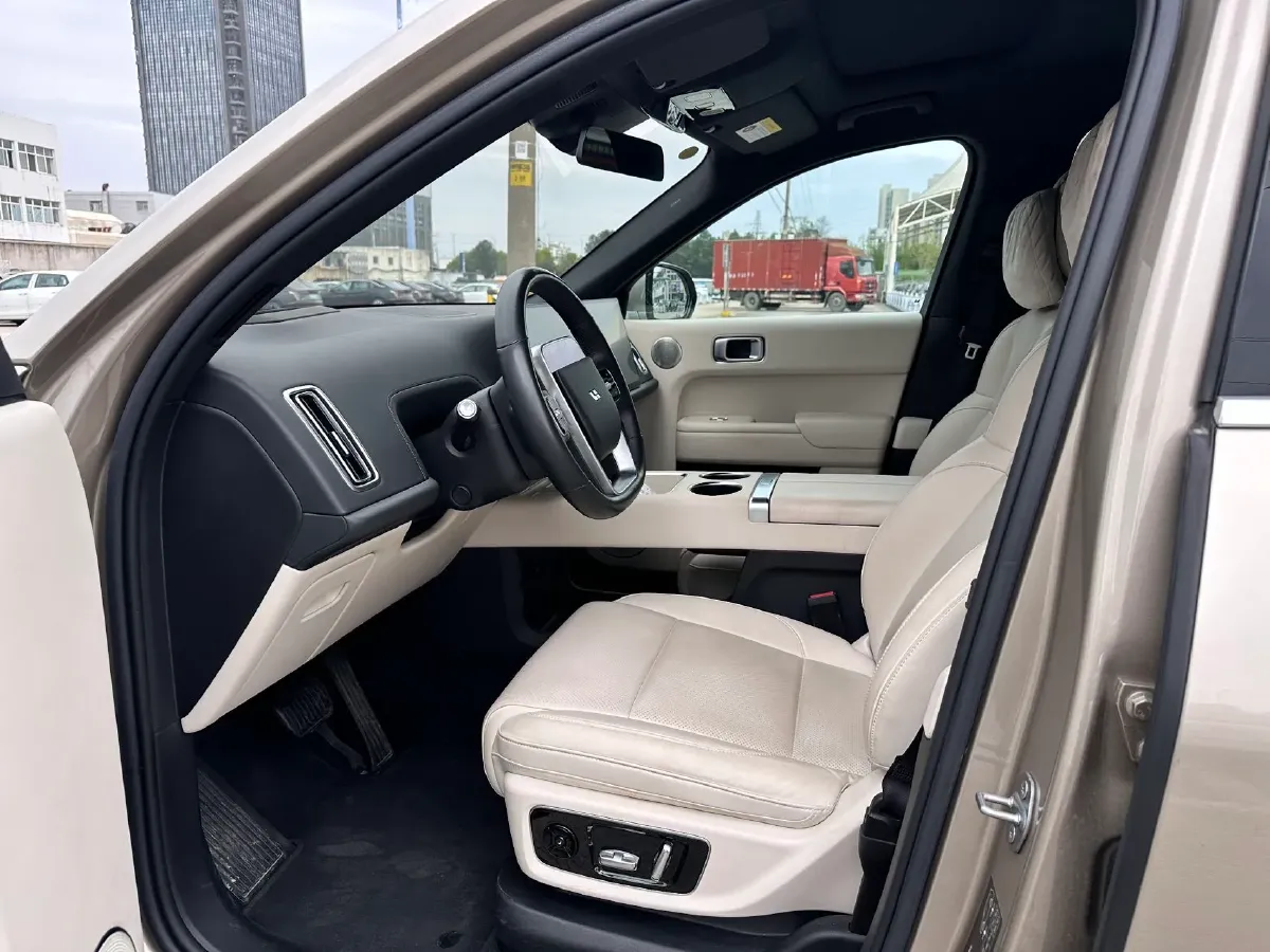 2024 Li L9 Range Extended 154HP REEV 52.3KWH,autocango,china used car exporter,china ev exporter,chinese used car exporter,chinese used ev exporter