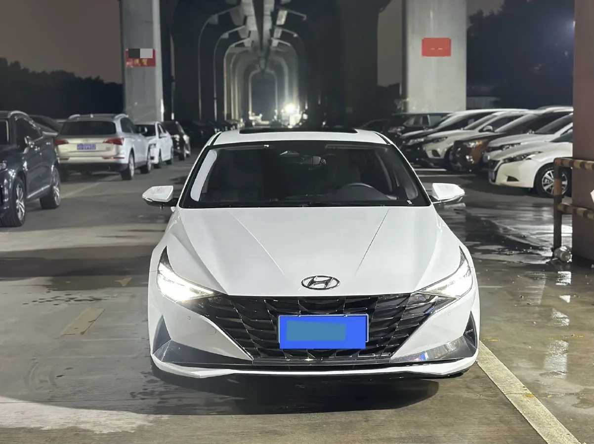 2022 Hyundai Elantra 1.5L 115HP L4 CVT,autocango,china used car exporter,china ev exporter,chinese used car exporter,chinese used ev exporter