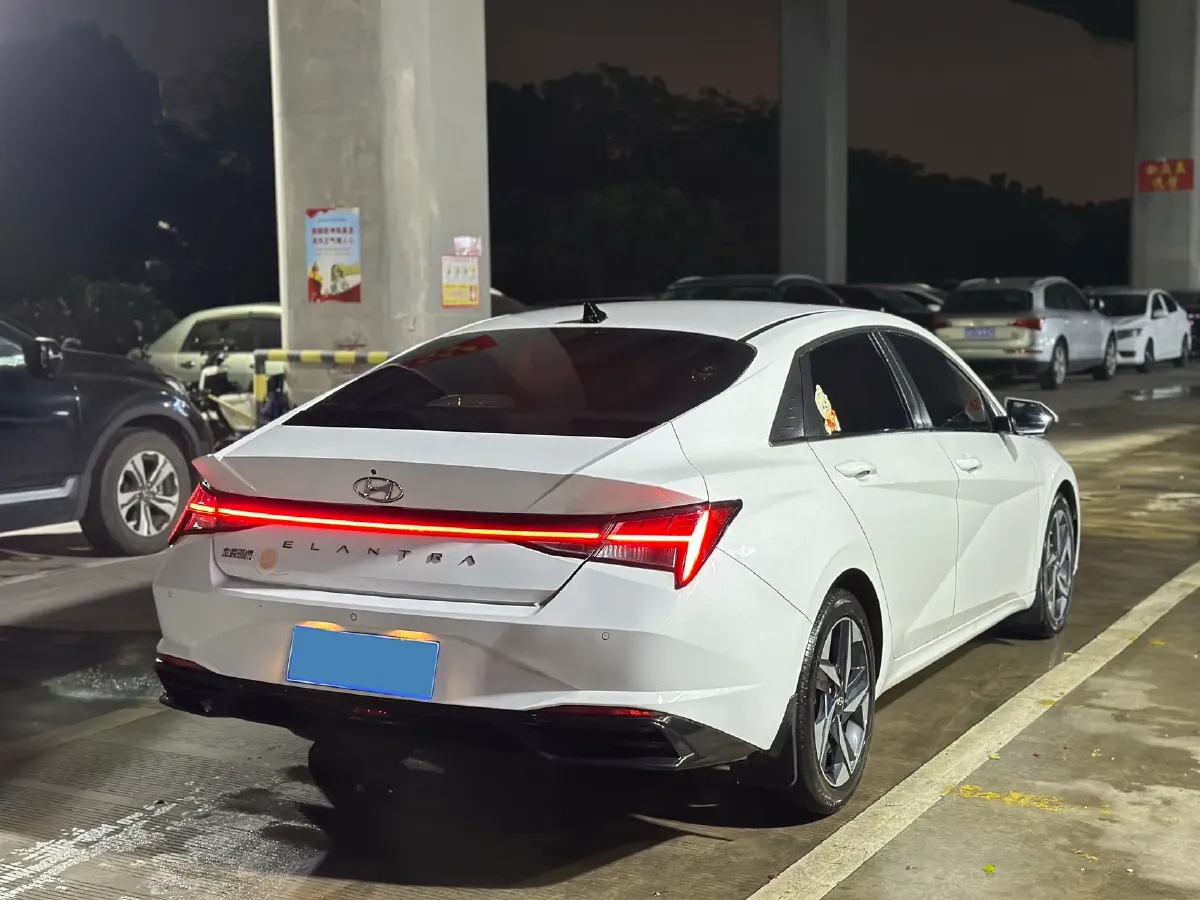 2022 Hyundai Elantra 1.5L 115HP L4 CVT,autocango,china used car exporter,china ev exporter,chinese used car exporter,chinese used ev exporter