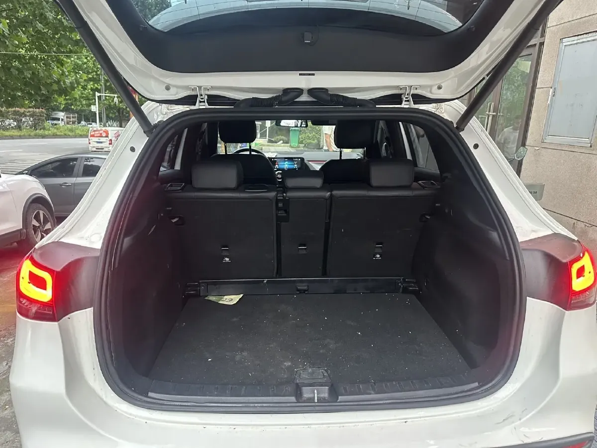 2020 Mercedes-Benz GLA Class 1.3T 163HP L4 7DCT,autocango,china used car exporter,china ev exporter,chinese used car exporter,chinese used ev exporter