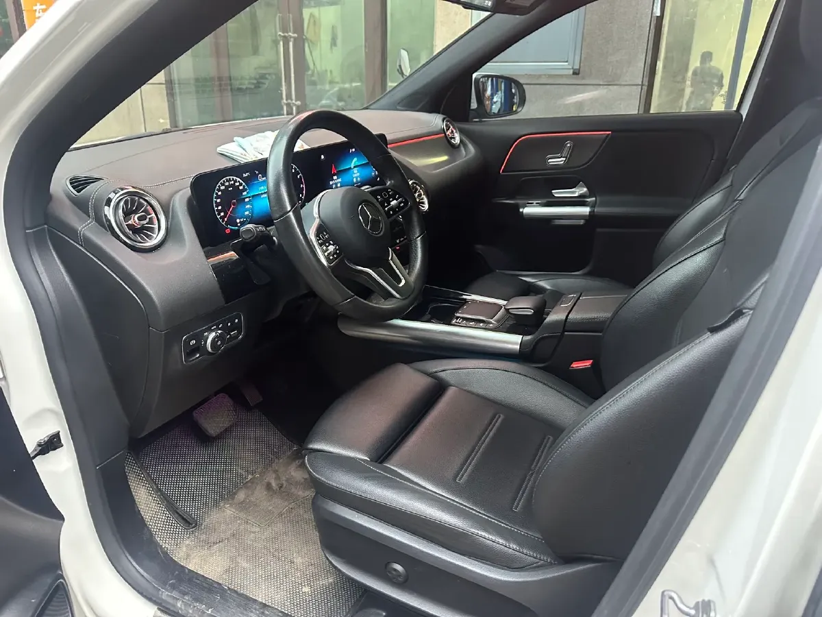 2020 Mercedes-Benz GLA Class 1.3T 163HP L4 7DCT,autocango,china used car exporter,china ev exporter,chinese used car exporter,chinese used ev exporter