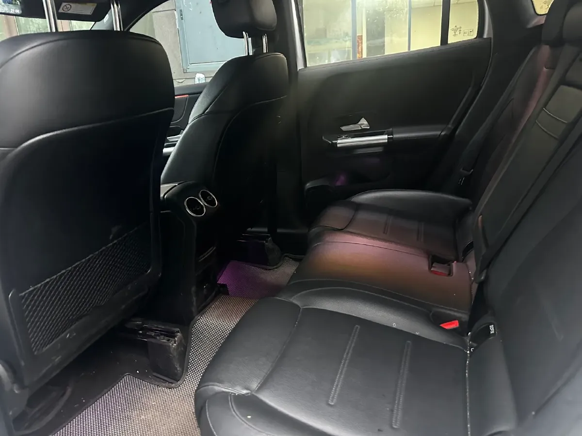 2020 Mercedes-Benz GLA Class 1.3T 163HP L4 7DCT,autocango,china used car exporter,china ev exporter,chinese used car exporter,chinese used ev exporter