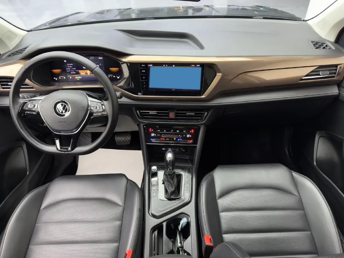 2021 Volkswagen Tharu 1.4T 150HP L4 7DCT,autocango,china used car exporter,china ev exporter,chinese used car exporter,chinese used ev exporter