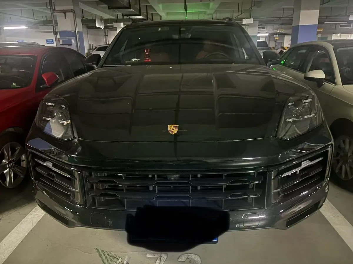 2024 Porsche Cayenne 3.0T 354HP V6 8AT,autocango,china used car exporter,china ev exporter,chinese used car exporter,chinese used ev exporter