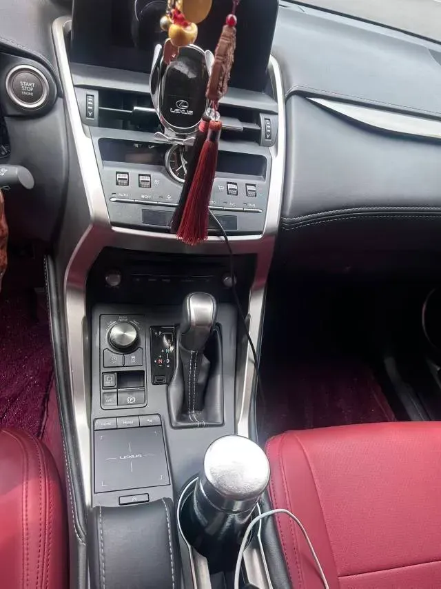 2020 Lexus NX 2.0L 150HP L4 CVT,autocango,china used car exporter,china ev exporter,chinese used car exporter,chinese used ev exporter