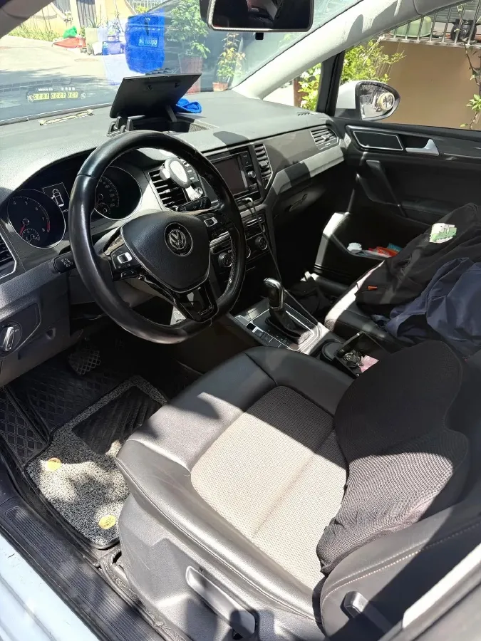 2018 Volkswagen Golf Sportsvan 1.4T 131HP L4 7DCT,autocango,china used car exporter,china ev exporter,chinese used car exporter,chinese used ev exporter