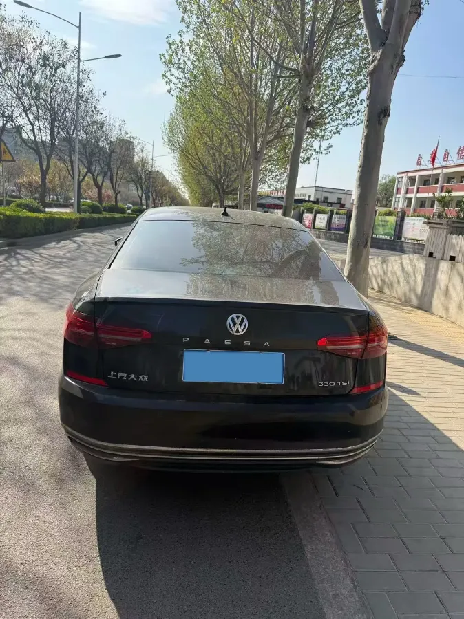 2019 Volvo V40 1.5T 152HP L4 6AT,autocango,china used car exporter,china ev exporter,chinese used car exporter,chinese used ev exporter