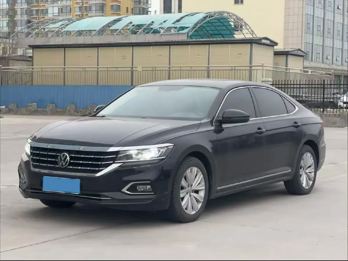 2019 Volvo V40 1.5T 152HP L4 6AT,autocango,china used car exporter,china ev exporter,chinese used car exporter,chinese used ev exporter