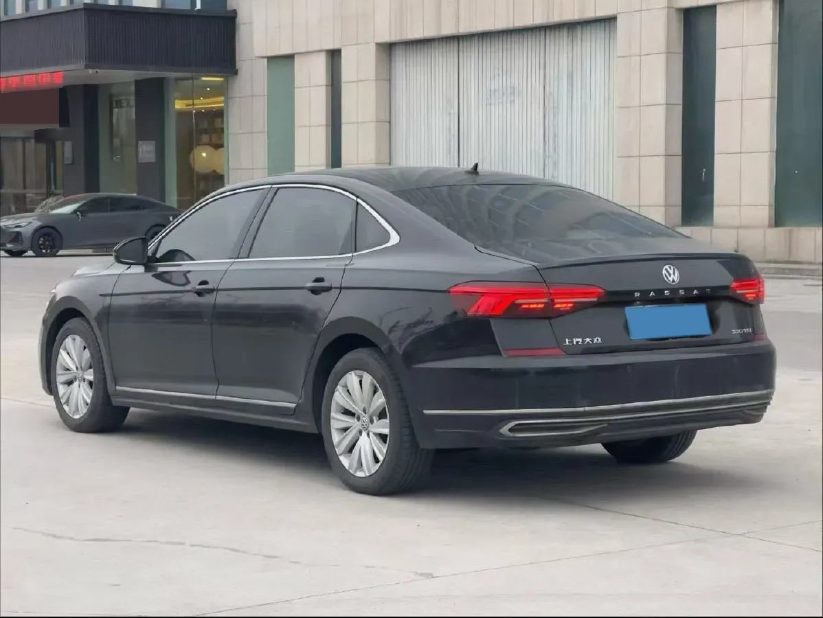 2019 Volvo V40 1.5T 152HP L4 6AT,autocango,china used car exporter,china ev exporter,chinese used car exporter,chinese used ev exporter