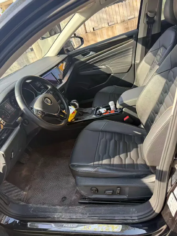 2019 Volvo V40 1.5T 152HP L4 6AT,autocango,china used car exporter,china ev exporter,chinese used car exporter,chinese used ev exporter