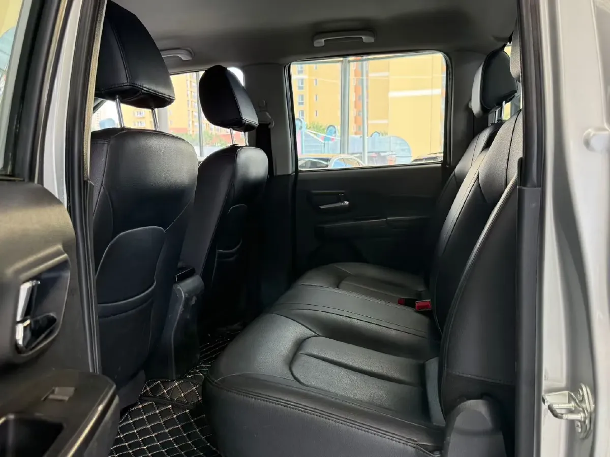 2017 Great Wall Wingle 6 2.0T 143HP L4 6MT,autocango,china used car exporter,china ev exporter,chinese used car exporter,chinese used ev exporter