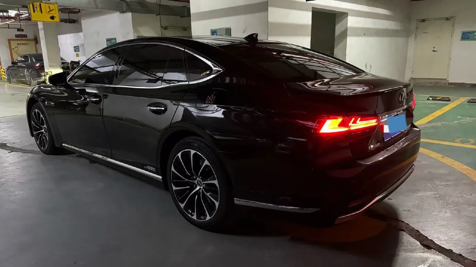 2020 Lexus LS 3.5L 299HP V6 E-CVT Hybrid,autocango,china used car exporter,china ev exporter,chinese used car exporter,chinese used ev exporter