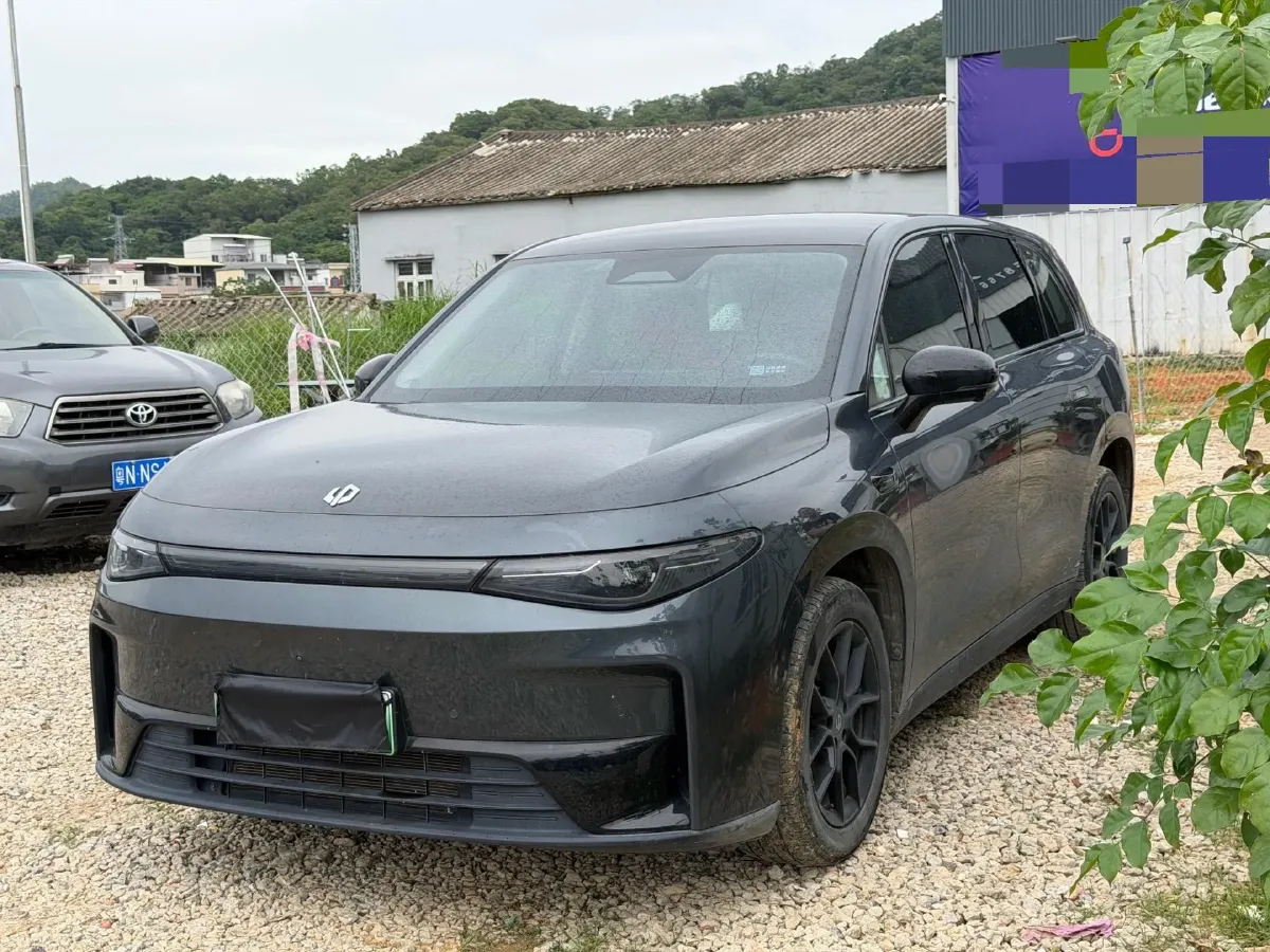 2024 Leapmotor C10 1.5L 95HP L4 REEV 28.4KWH,autocango,china used car exporter,china ev exporter,chinese used car exporter,chinese used ev exporter