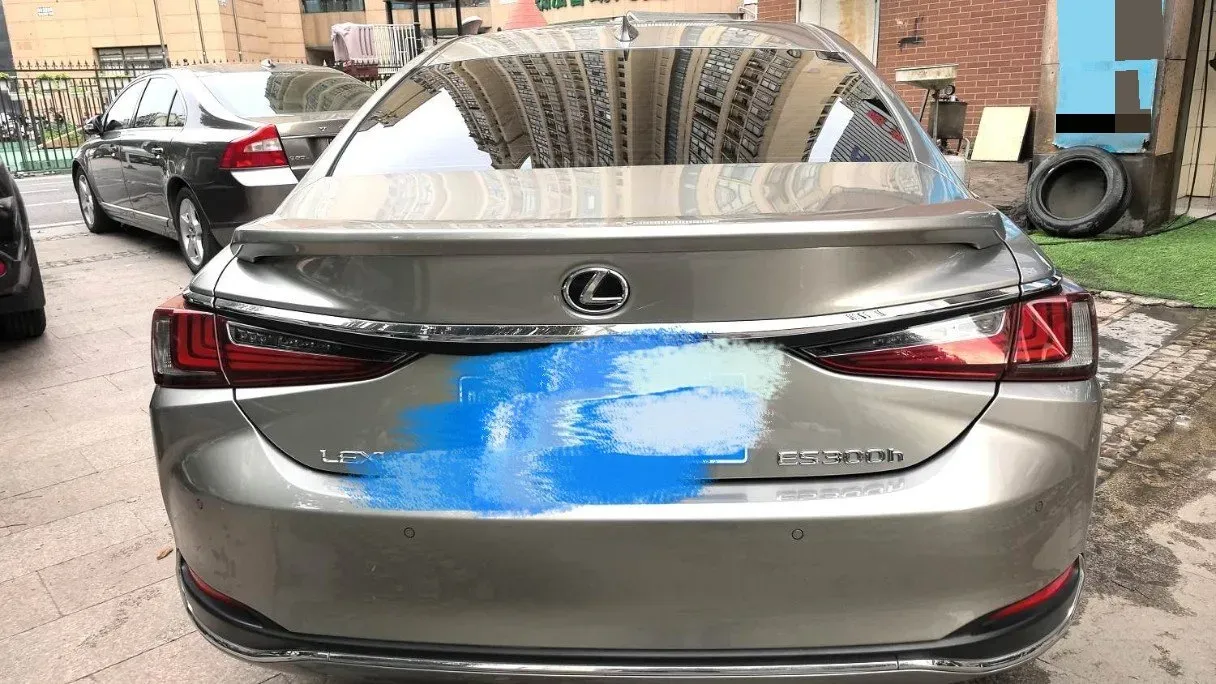 2021 Lexus ES 2.5L 178HP L4 E-CVT Hybrid,autocango,china used car exporter,china ev exporter,chinese used car exporter,chinese used ev exporter