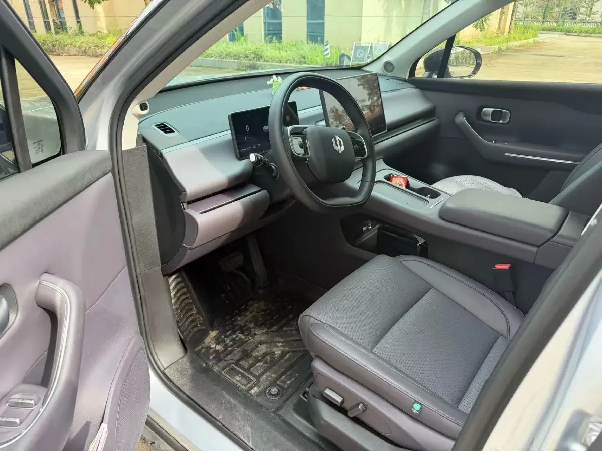 2024 Leapmotor C16 1.5L 95HP L4 REEV 28.4KWH,autocango,china used car exporter,china ev exporter,chinese used car exporter,chinese used ev exporter