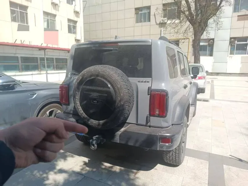2023 Tank 300 2.0T 227HP L4 8AT,autocango,china used car exporter,china ev exporter,chinese used car exporter,chinese used ev exporter