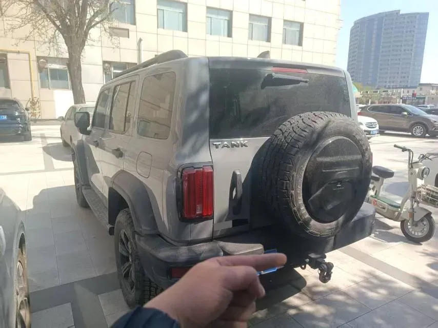 2023 Tank 300 2.0T 227HP L4 8AT,autocango,china used car exporter,china ev exporter,chinese used car exporter,chinese used ev exporter