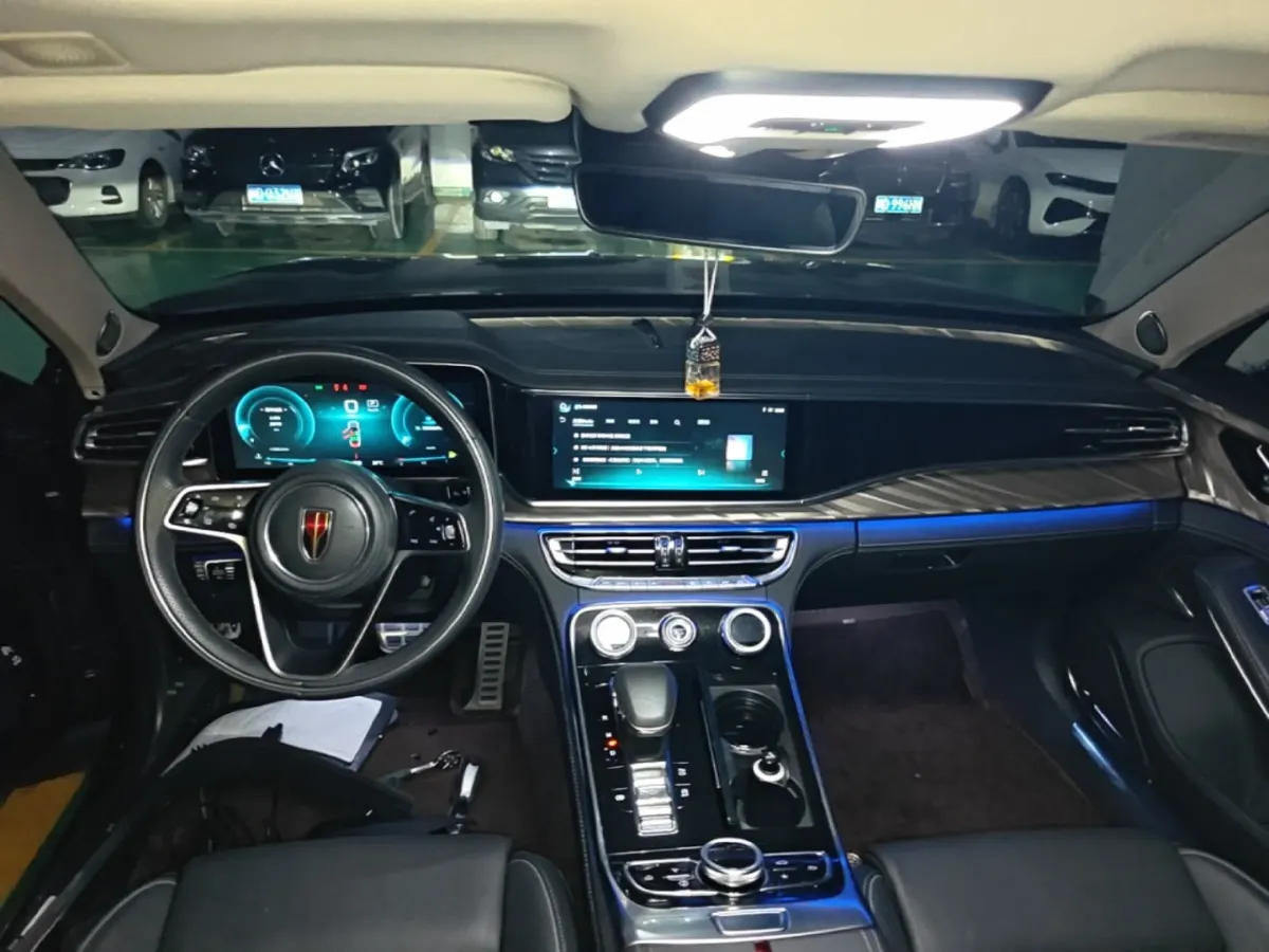 2020 HongQi H9 2.0T 252HP L4 7DCT,autocango,china used car exporter,china ev exporter,chinese used car exporter,chinese used ev exporter