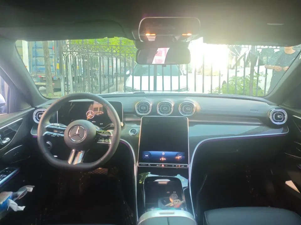 2025 Mercedes-Benz C Class 1.5T 204HP L4 9AT,autocango,china used car exporter,china ev exporter,chinese used car exporter,chinese used ev exporter
