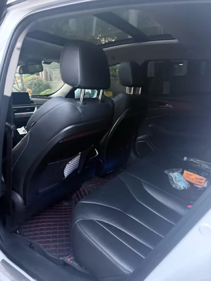 2018 HongQi H5 1.8T 186HP L4 6AT,autocango,china used car exporter,china ev exporter,chinese used car exporter,chinese used ev exporter
