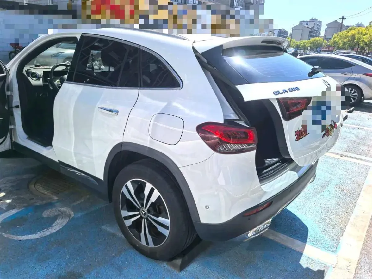 2020 Mercedes-Benz GLA Class 1.3T 163HP L4 7DCT,autocango,china used car exporter,china ev exporter,chinese used car exporter,chinese used ev exporter