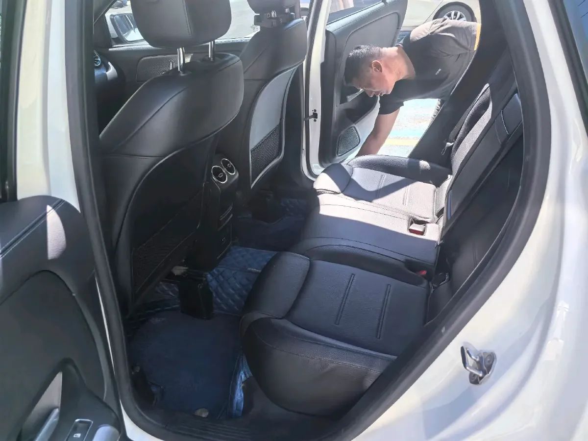 2020 Mercedes-Benz GLA Class 1.3T 163HP L4 7DCT,autocango,china used car exporter,china ev exporter,chinese used car exporter,chinese used ev exporter