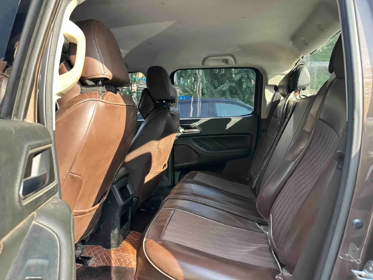 2023 Great Wall Poer 2.0T 166HP L4 8AT,autocango,china used car exporter,china ev exporter,chinese used car exporter,chinese used ev exporter