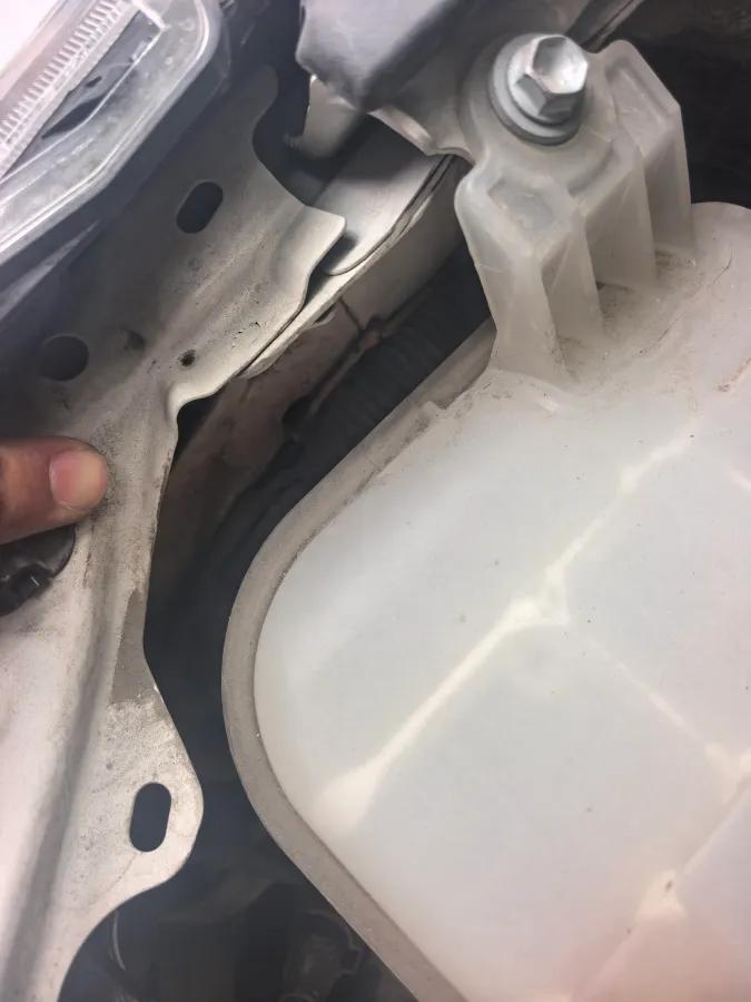 2022 Toyota Corolla 1.8L 98HP L4 E-CVT Hybrid,autocango,china used car exporter,china ev exporter,chinese used car exporter,chinese used ev exporter