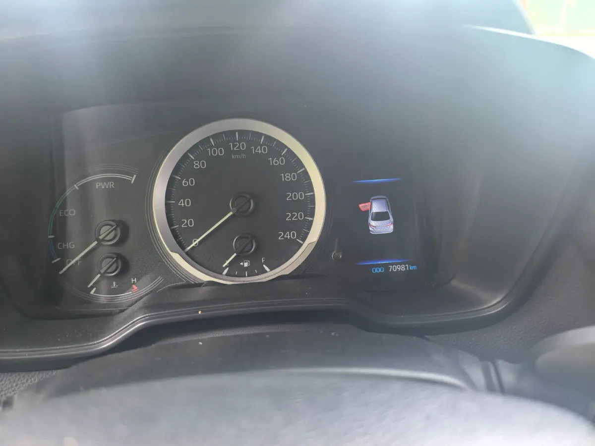 2022 Toyota Corolla 1.8L 98HP L4 E-CVT Hybrid,autocango,china used car exporter,china ev exporter,chinese used car exporter,chinese used ev exporter