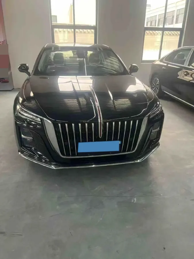 2025 HongQi H5 1.5T 169HP L4 1DHT Hybrid,autocango,china used car exporter,china ev exporter,chinese used car exporter,chinese used ev exporter