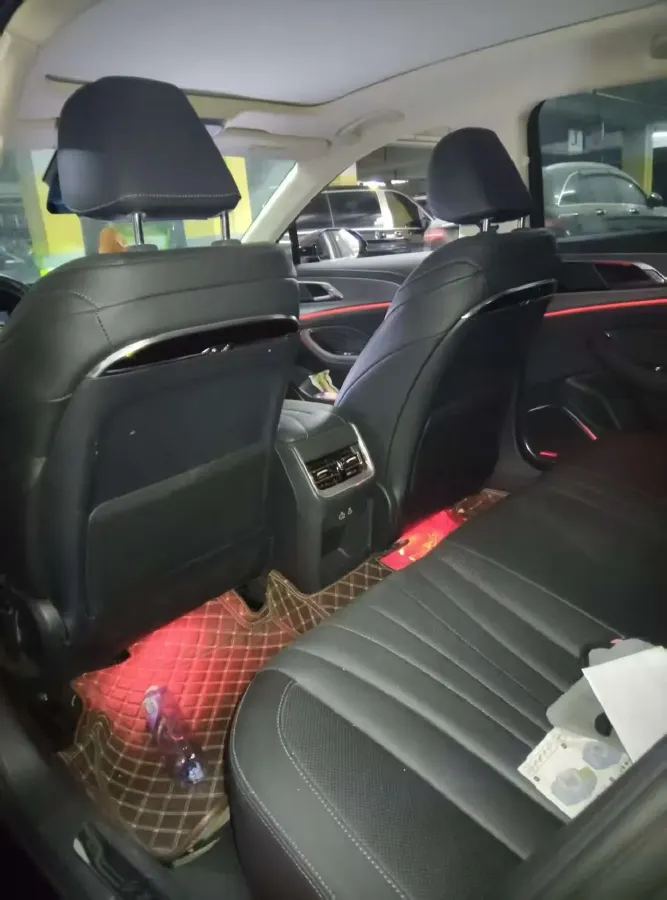 2025 HongQi H5 1.5T 169HP L4 1DHT Hybrid,autocango,china used car exporter,china ev exporter,chinese used car exporter,chinese used ev exporter