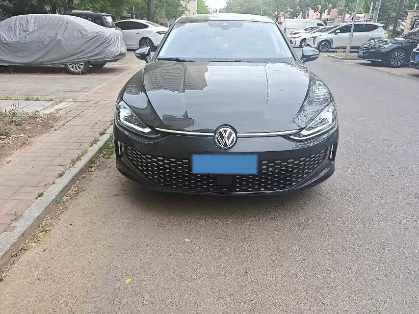 2023 Volkswagen Lamando 1.4T 150HP L4 7DCT,autocango,china used car exporter,china ev exporter,chinese used car exporter,chinese used ev exporter