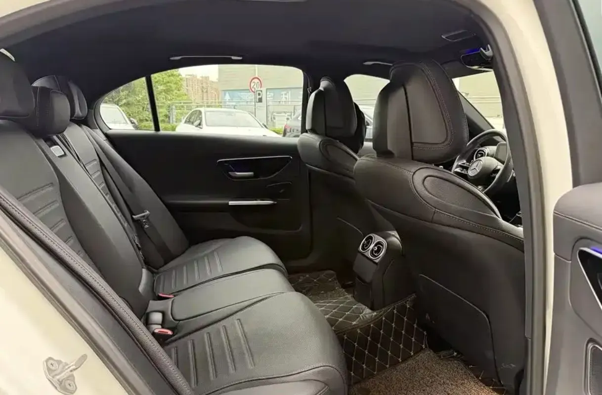 2024 Mercedes-Benz C Class 1.5T 170HP L4 9AT,autocango,china used car exporter,china ev exporter,chinese used car exporter,chinese used ev exporter
