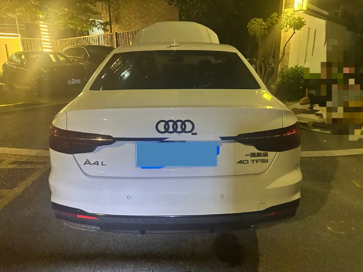 2022 Audi A4L 2.0T 190HP L4 7DCT,autocango,china used car exporter,china ev exporter,chinese used car exporter,chinese used ev exporter