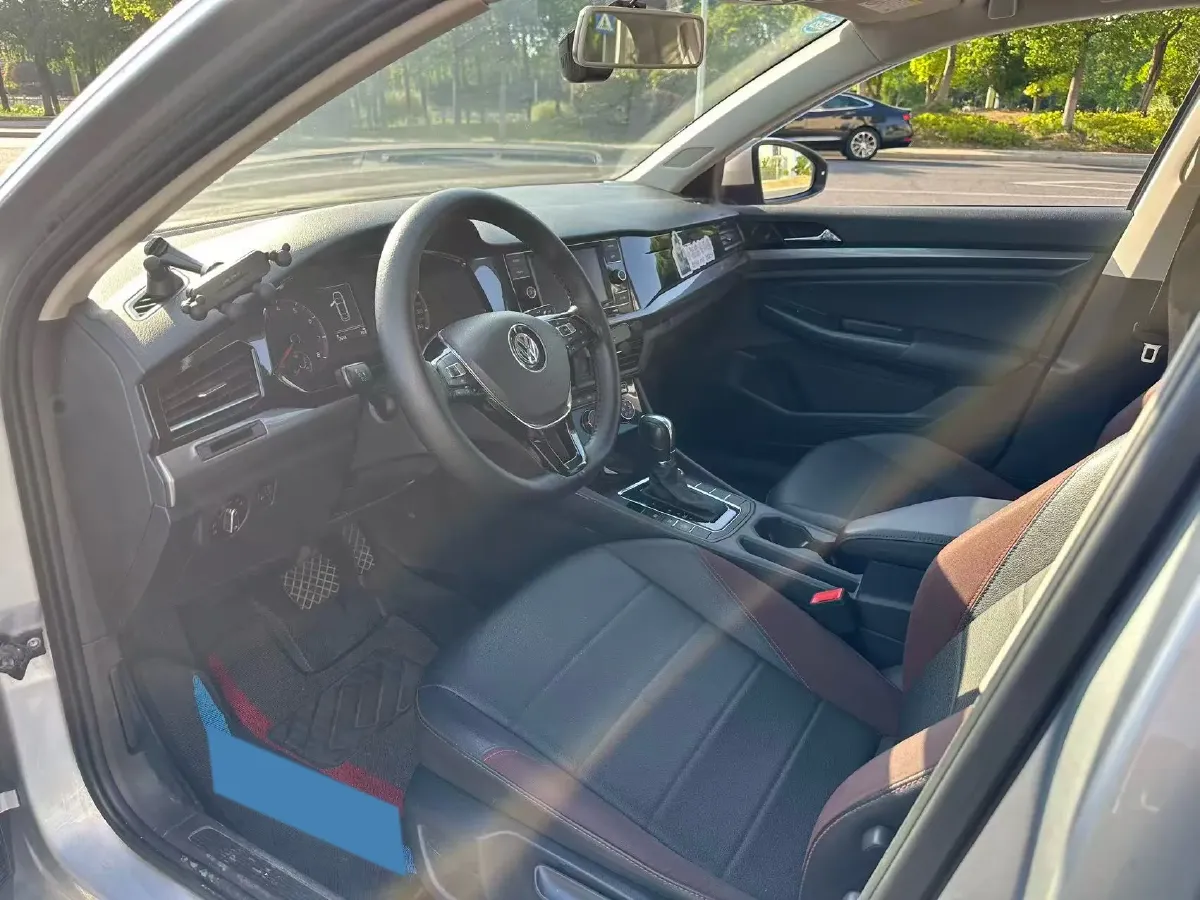 2020 Volkswagen Bora 1.5L 113HP L4 6AT,autocango,china used car exporter,china ev exporter,chinese used car exporter,chinese used ev exporter