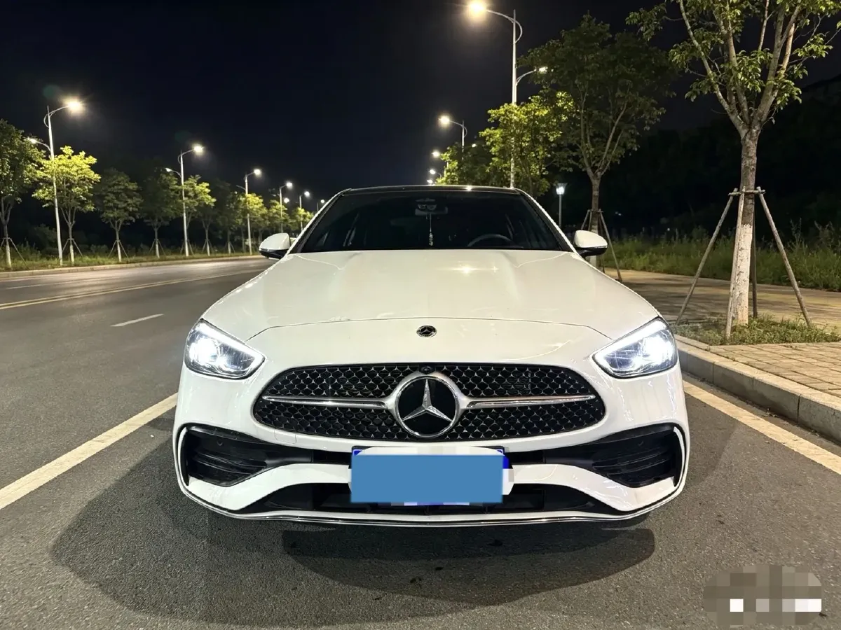 2024 Mercedes-Benz C Class 1.5T 204HP L4 9AT,autocango,china used car exporter,china ev exporter,chinese used car exporter,chinese used ev exporter