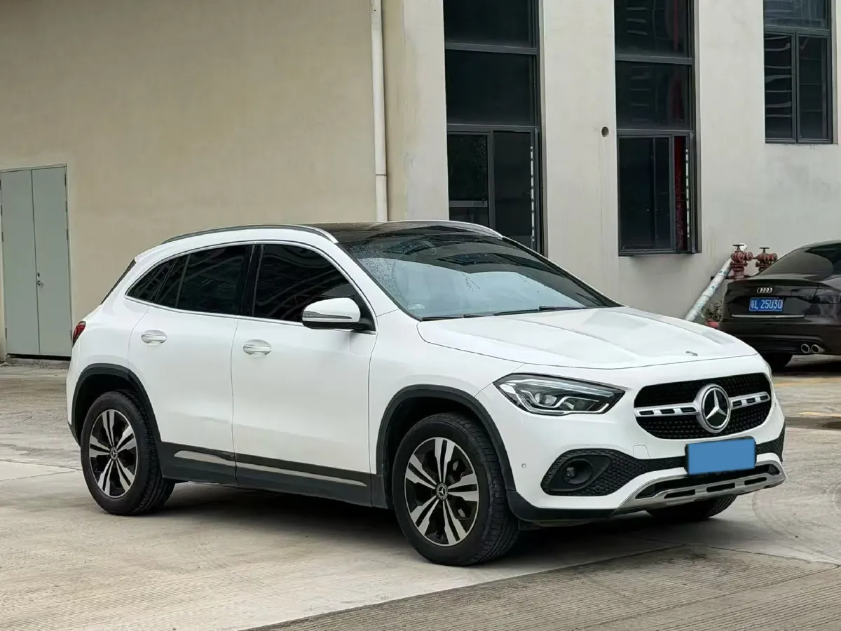 2020 Mercedes-Benz GLA Class 1.3T 163HP L4 7DCT,autocango,china used car exporter,china ev exporter,chinese used car exporter,chinese used ev exporter