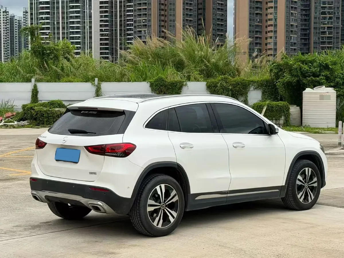 2020 Mercedes-Benz GLA Class 1.3T 163HP L4 7DCT,autocango,china used car exporter,china ev exporter,chinese used car exporter,chinese used ev exporter