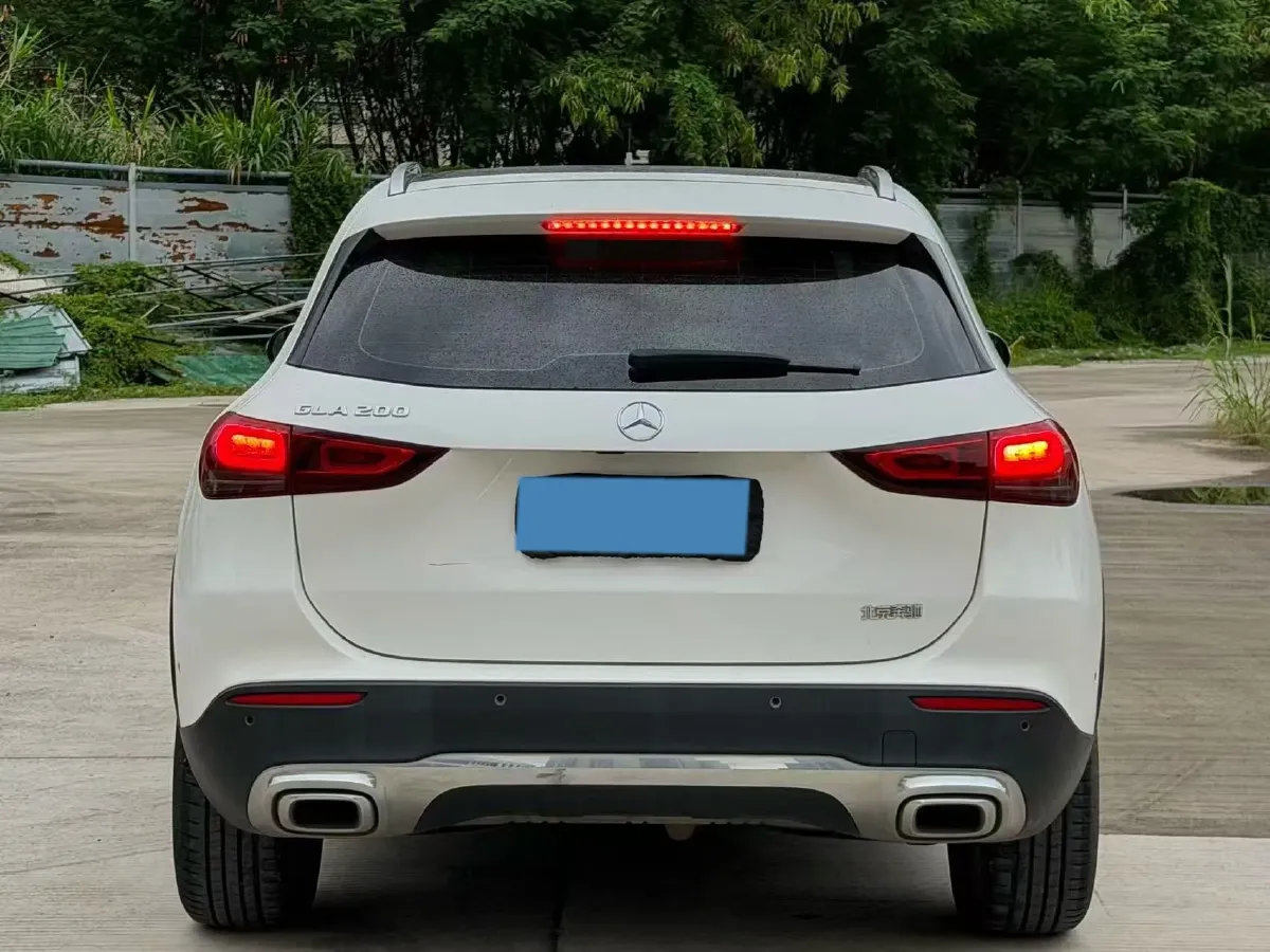 2020 Mercedes-Benz GLA Class 1.3T 163HP L4 7DCT,autocango,china used car exporter,china ev exporter,chinese used car exporter,chinese used ev exporter