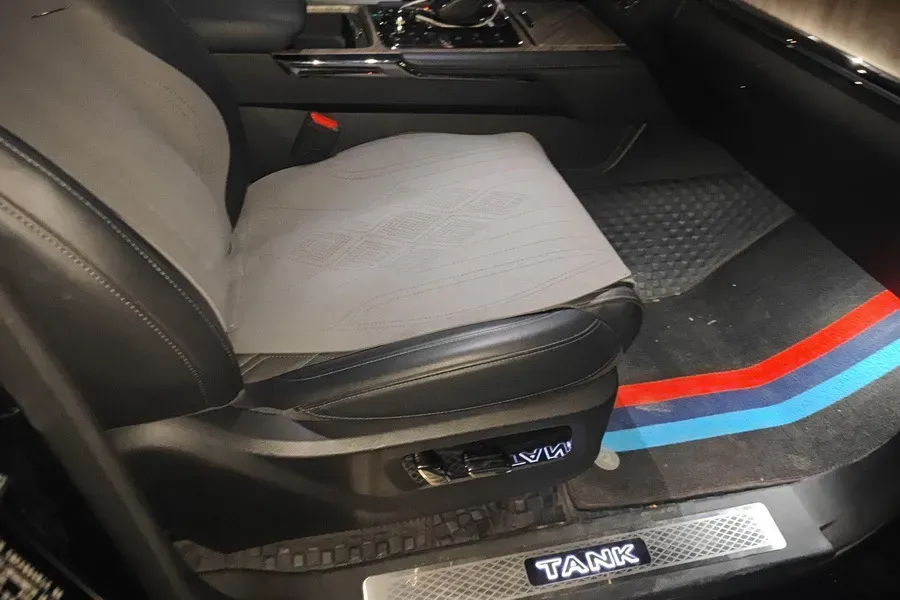 2022 Tank 500 3.0T 360HP V6 9AT,autocango,china used car exporter,china ev exporter,chinese used car exporter,chinese used ev exporter