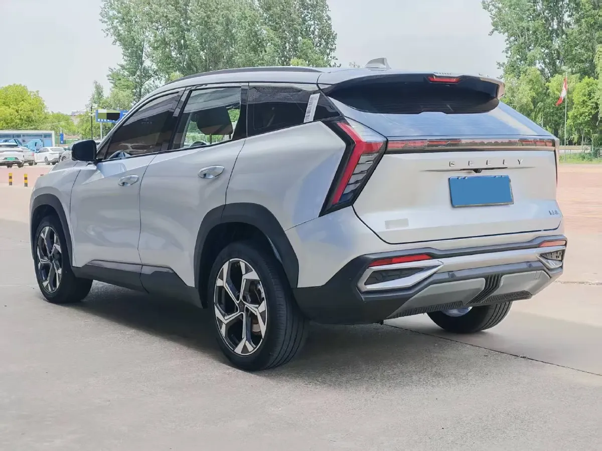 2025 Geely StarRay 1.5T 181HP L4 7DCT,autocango,china used car exporter,china ev exporter,chinese used car exporter,chinese used ev exporter