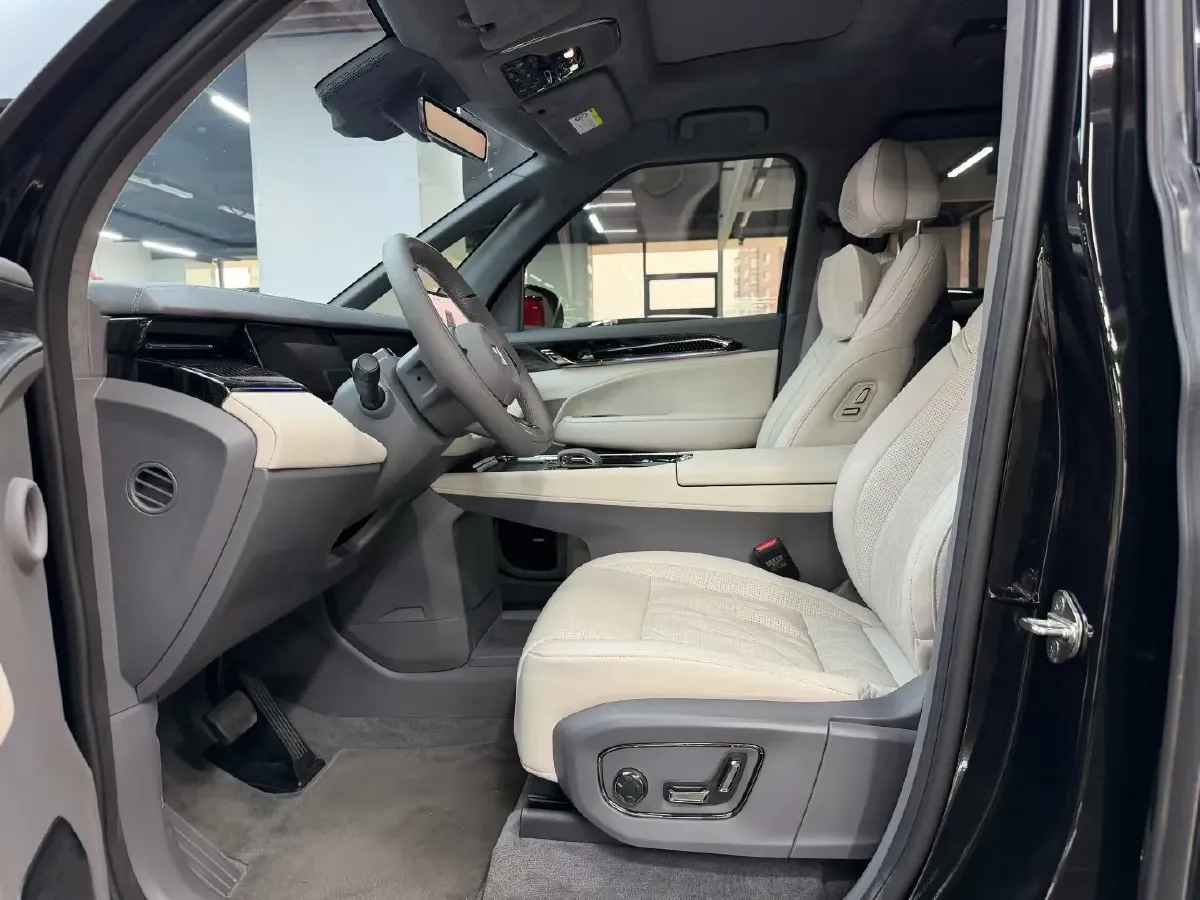 2024 Zeekr 009 BEV 108KWH,autocango,china used car exporter,china ev exporter,chinese used car exporter,chinese used ev exporter