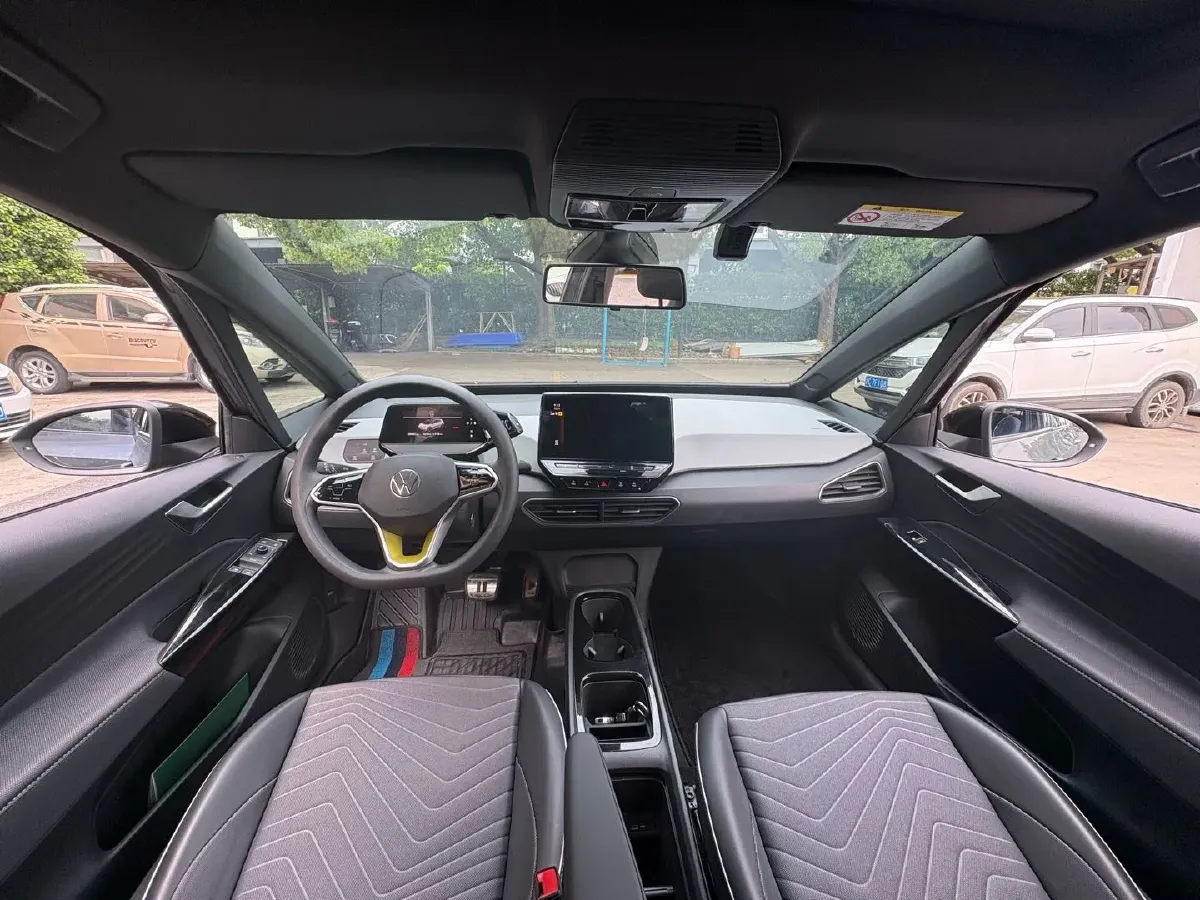 2023 Volkswagen ID.3 BEV 52.8KWH,autocango,china used car exporter,china ev exporter,chinese used car exporter,chinese used ev exporter