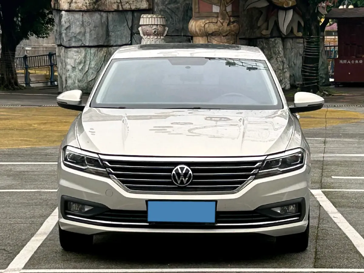 2021 Volkswagen Lavida 1.4T 150HP L4 7DCT,autocango,china used car exporter,china ev exporter,chinese used car exporter,chinese used ev exporter