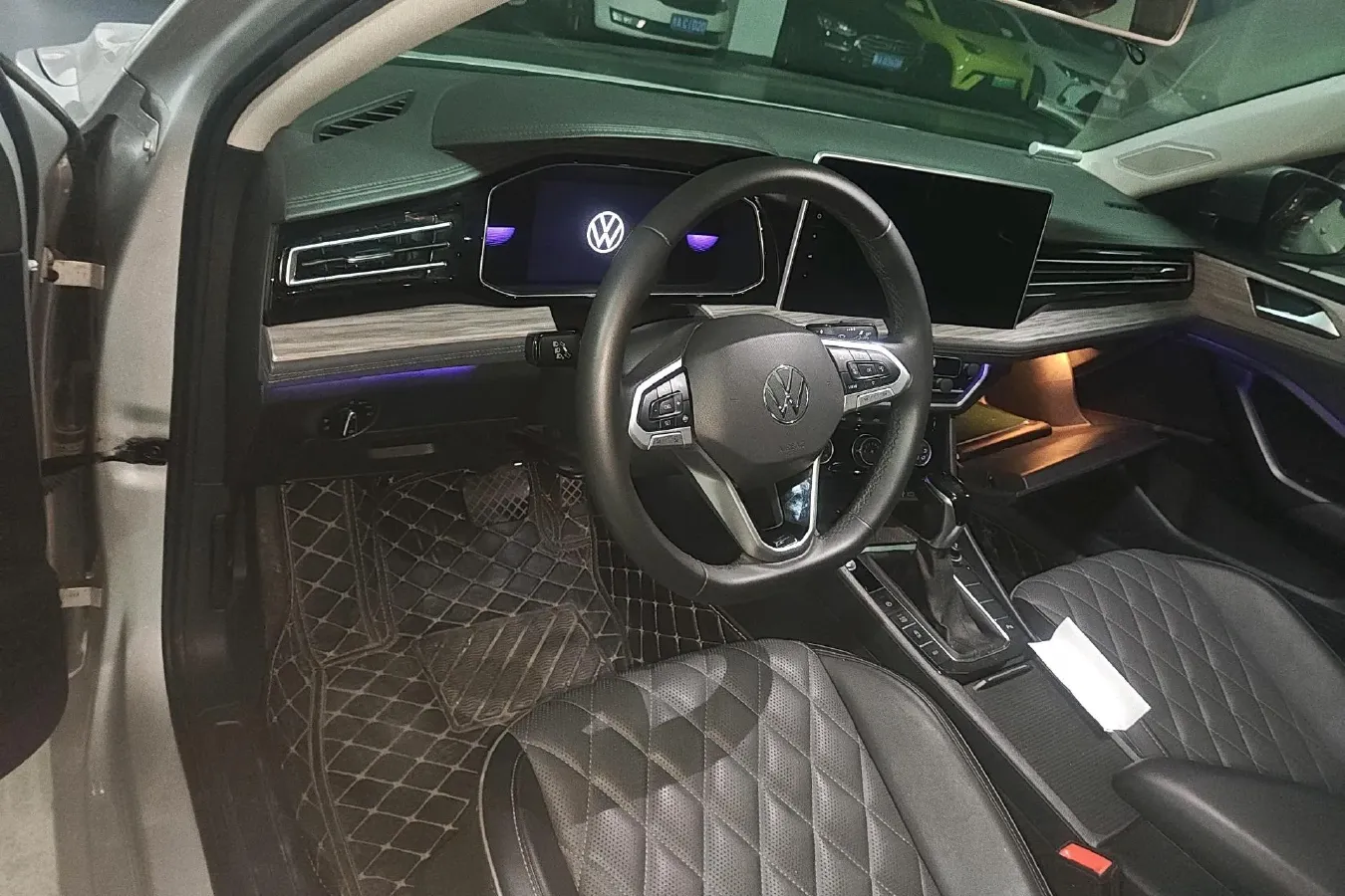 2023 Volkswagen Sagitar 1.4T 150HP L4 7DCT,autocango,china used car exporter,china ev exporter,chinese used car exporter,chinese used ev exporter