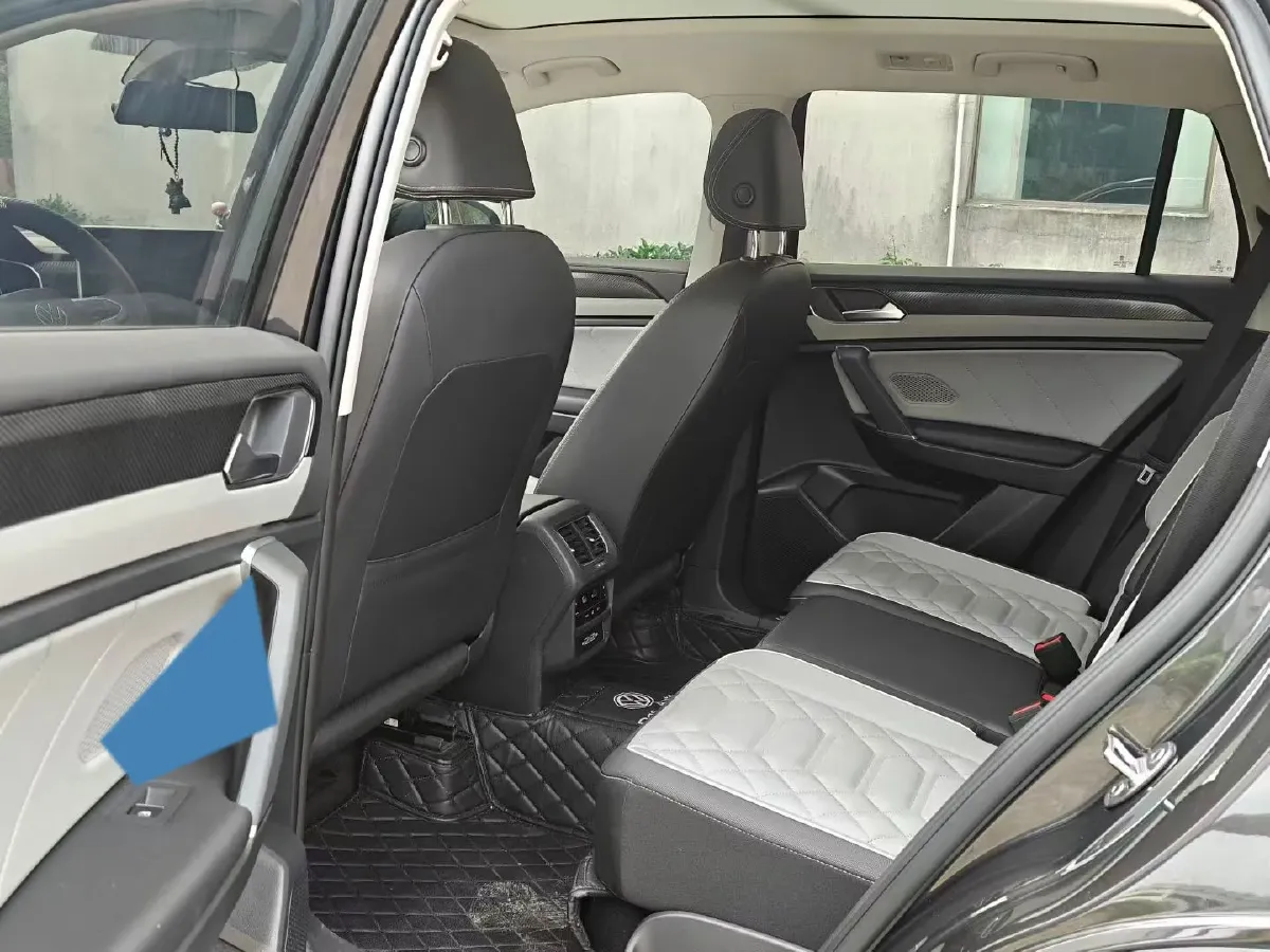 2023 Volkswagen Tayron 2.0T 186HP L4 7DCT,autocango,china used car exporter,china ev exporter,chinese used car exporter,chinese used ev exporter