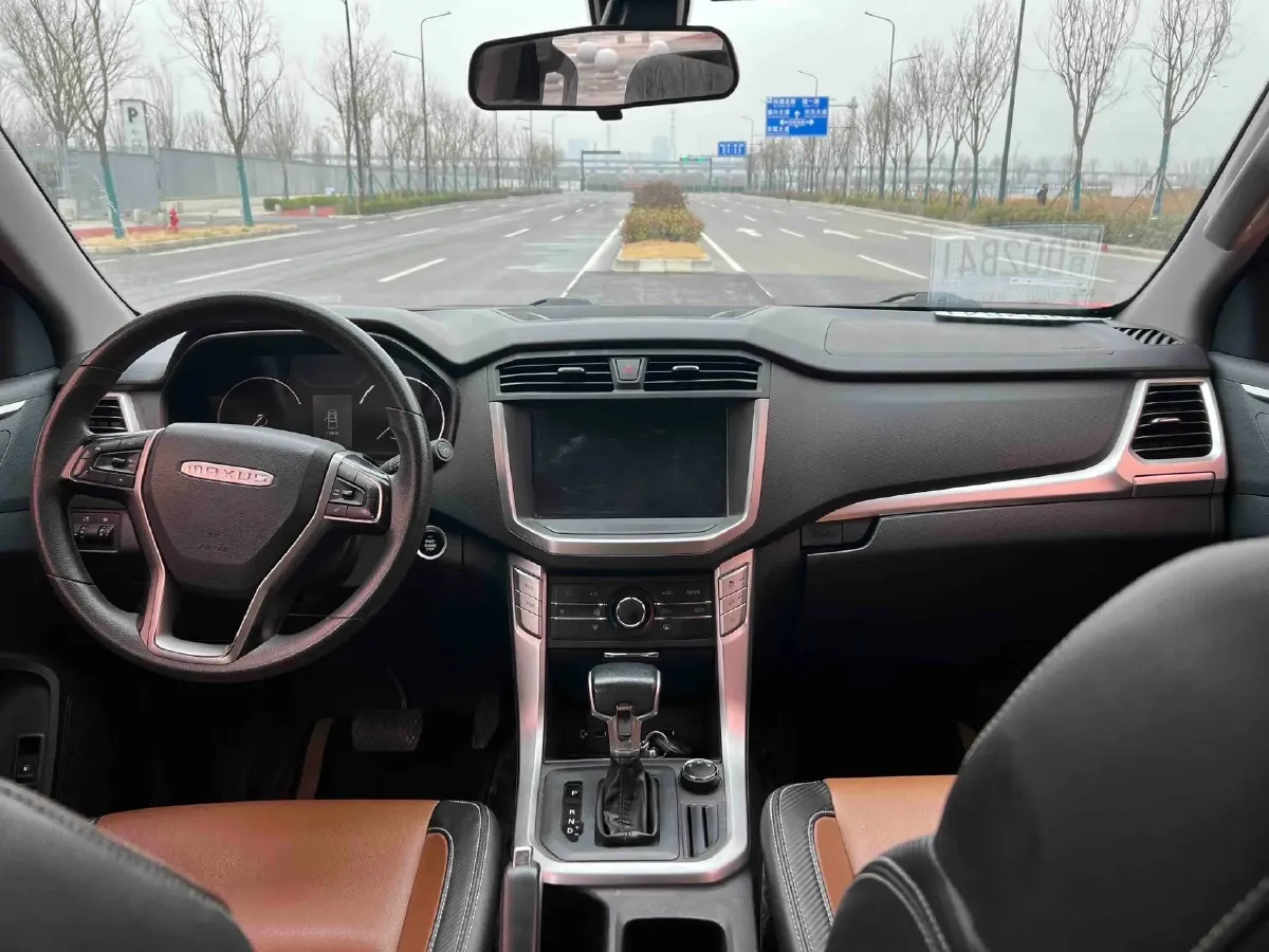 2022 MAXUS T70 2.0T 163HP L4 6AT,autocango,china used car exporter,china ev exporter,chinese used car exporter,chinese used ev exporter